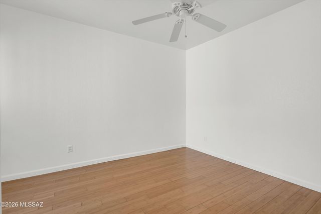 1897 N Fountain Park Drive, Tucson, AZ 85715