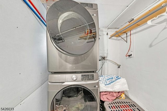 331 Forest, Kearny Town, NJ 07032