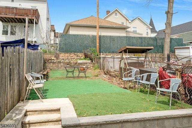 331 Forest, Kearny Town, NJ 07032