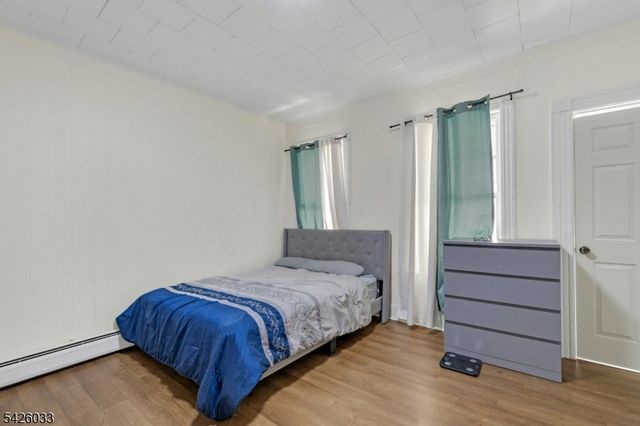 331 Forest, Kearny Town, NJ 07032