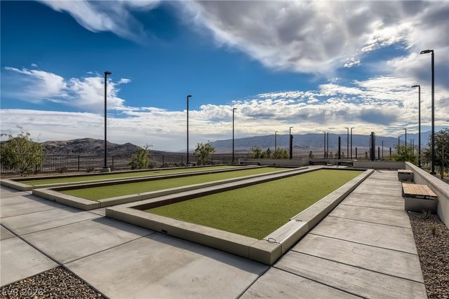 933 Mayfield Manor Lane, Las Vegas, NV 89138