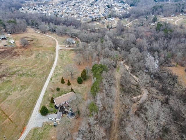 166 Double Bridge Road, Boiling Springs, SC 29316