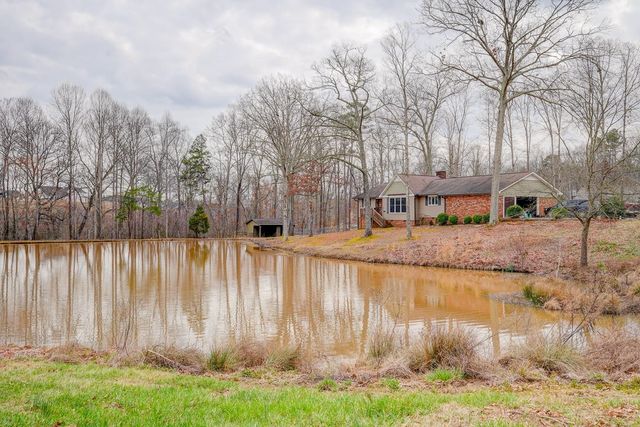 166 Double Bridge Road, Boiling Springs, SC 29316