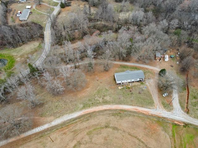 166 Double Bridge Road, Boiling Springs, SC 29316