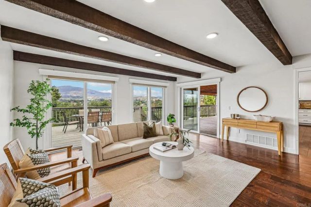 1052 Ranchito Vista, Alpine, CA 91901