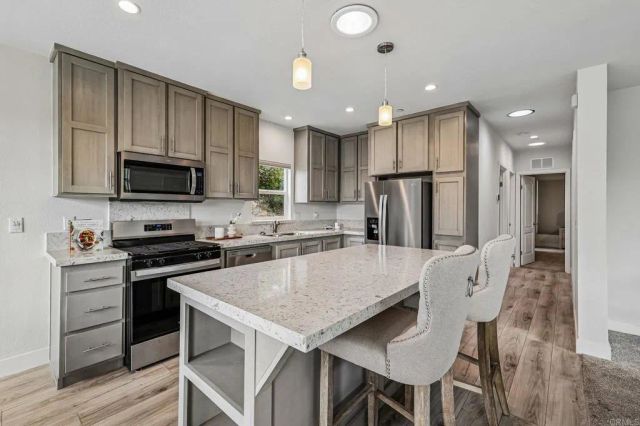 1052 Ranchito Vista, Alpine, CA 91901