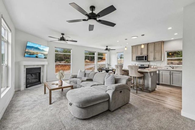 1052 Ranchito Vista, Alpine, CA 91901