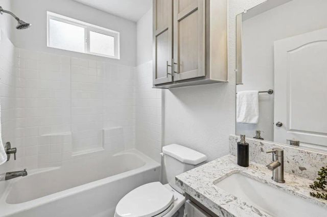 1052 Ranchito Vista, Alpine, CA 91901