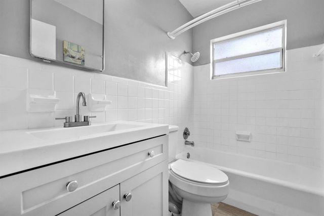 1925 NE 26th Street, Wilton Manors, FL 33305