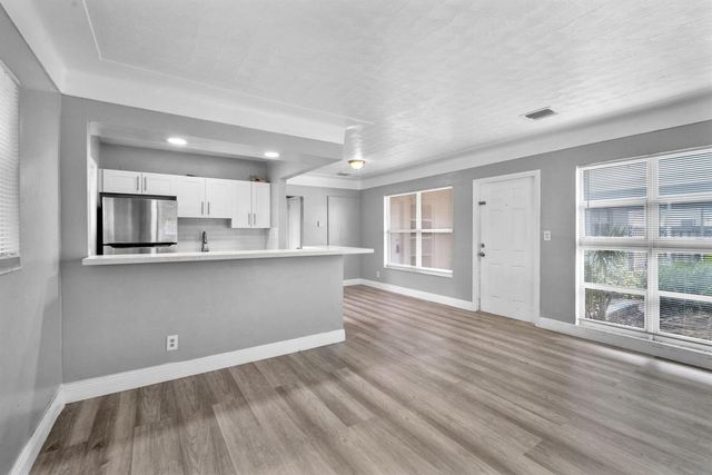 1925 NE 26th Street, Wilton Manors, FL 33305