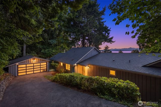 895 NW Elford Drive, Seattle, WA 98177