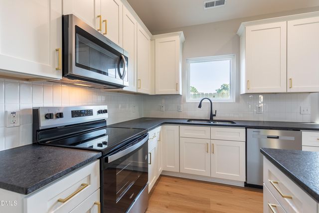315 S Ethel Street, Selma, NC 27576