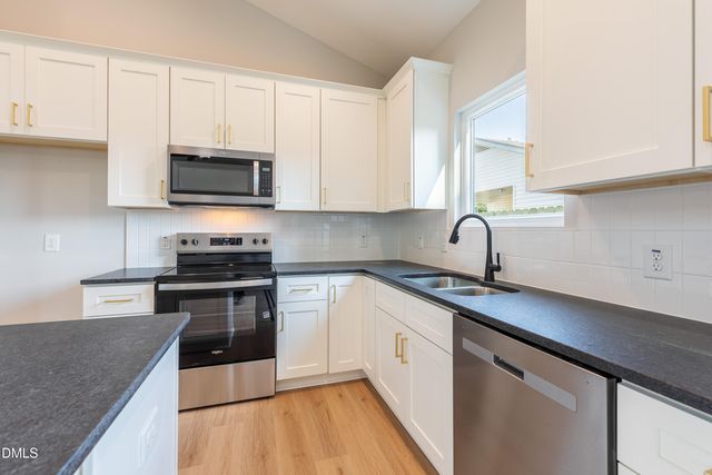 315 S Ethel Street, Selma, NC 27576