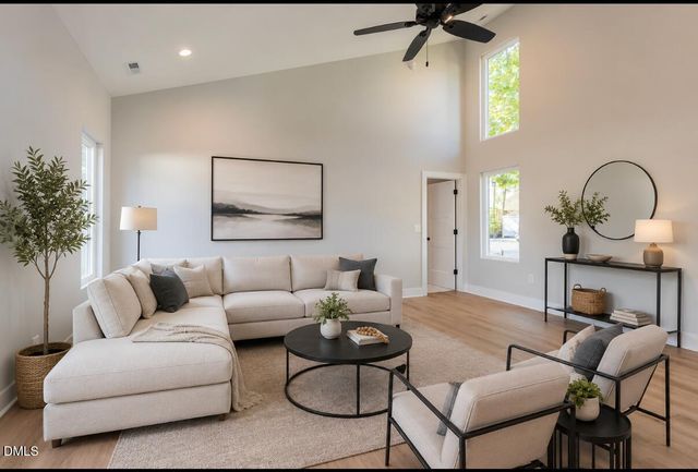 315 S Ethel Street, Selma, NC 27576