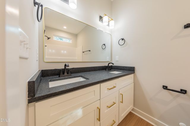 315 S Ethel Street, Selma, NC 27576