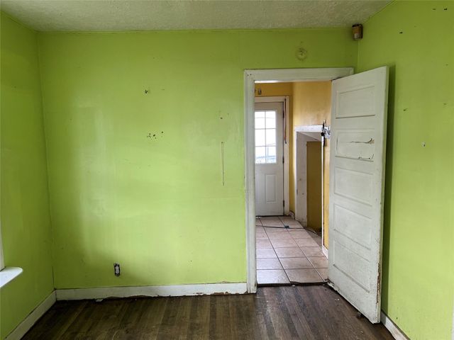 5745 Newport Street, Houston, TX 77023