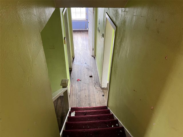 5745 Newport Street, Houston, TX 77023