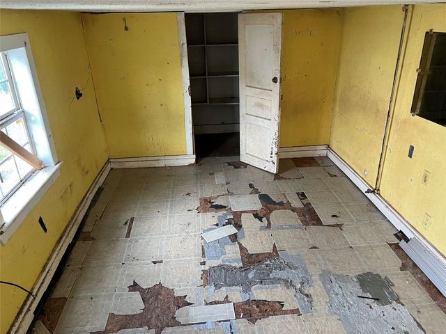 5745 Newport Street, Houston, TX 77023