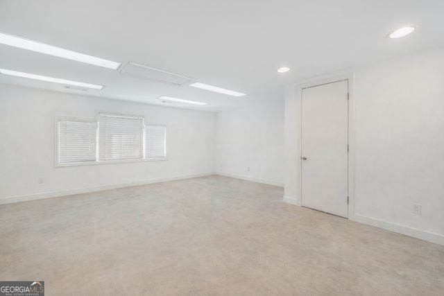 330 Country Kitchen Road, Barnesville, GA 30204