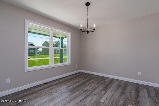 389 Williamsburg Dr, Mt Washington, KY 40047