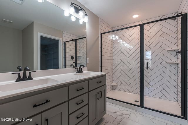 389 Williamsburg Dr, Mt Washington, KY 40047