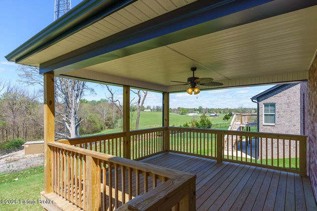 389 Williamsburg Dr, Mt Washington, KY 40047