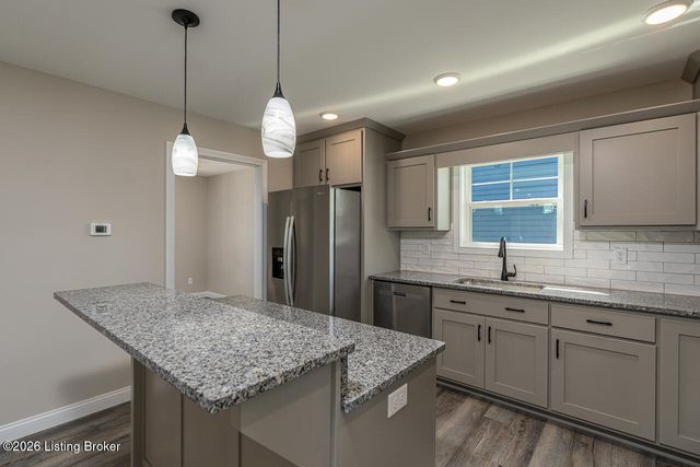 389 Williamsburg Dr, Mt Washington, KY 40047