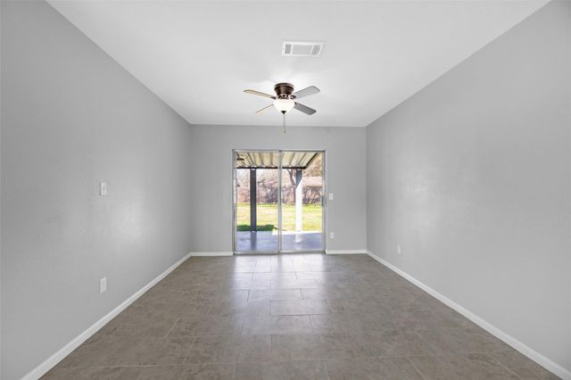 605 Helms Avenue, Wharton, TX 77488