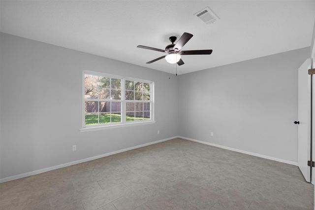 605 Helms Avenue, Wharton, TX 77488