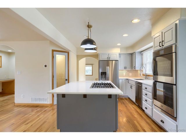 3518 Manzanita Dr, Loveland, CO 80537