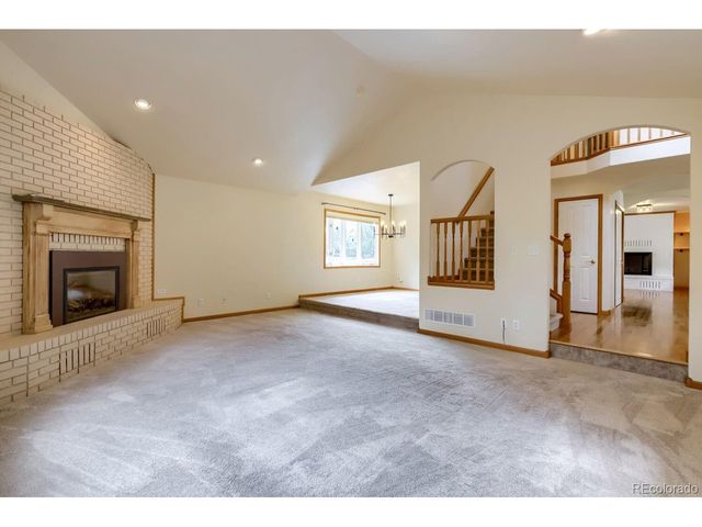3518 Manzanita Dr, Loveland, CO 80537