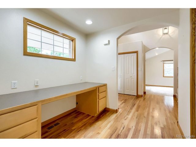 3518 Manzanita Dr, Loveland, CO 80537