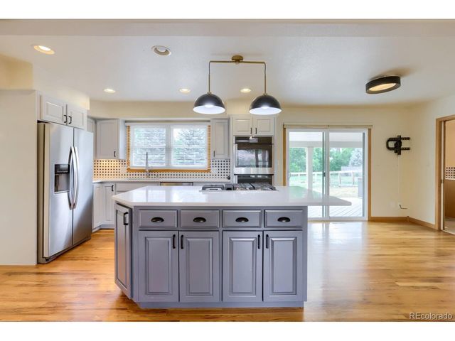 3518 Manzanita Dr, Loveland, CO 80537