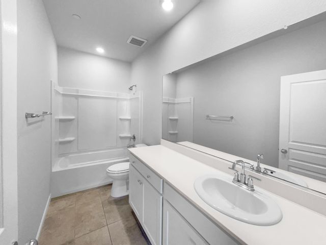 8416 Tapies Way, Elk Grove, CA 95624