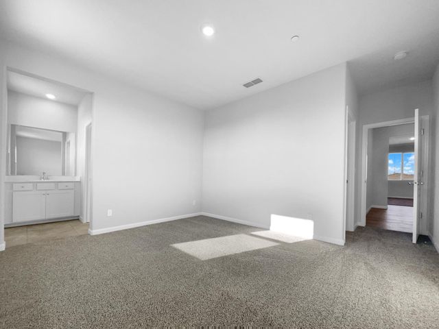 8416 Tapies Way, Elk Grove, CA 95624