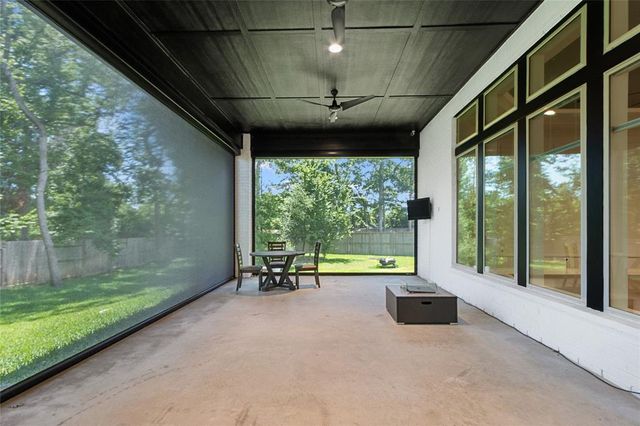 108 Verdancia Park Court, Conroe, TX 77318