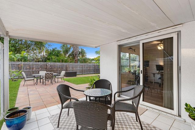 1817 N L St Street, Lake Worth Beach, FL 33460