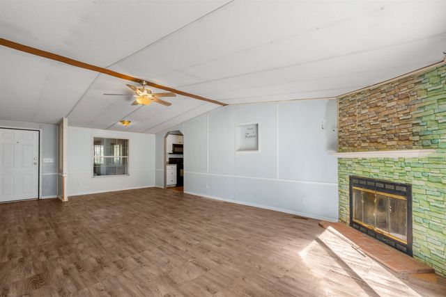 3385 High Hill Dr., Little River, SC 29566