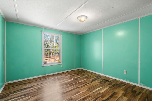 3385 High Hill Dr., Little River, SC 29566