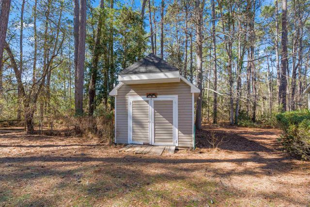 3385 High Hill Dr., Little River, SC 29566