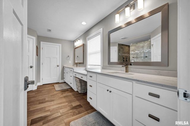11302 N ONYX Lane, Dunlap, IL 61525