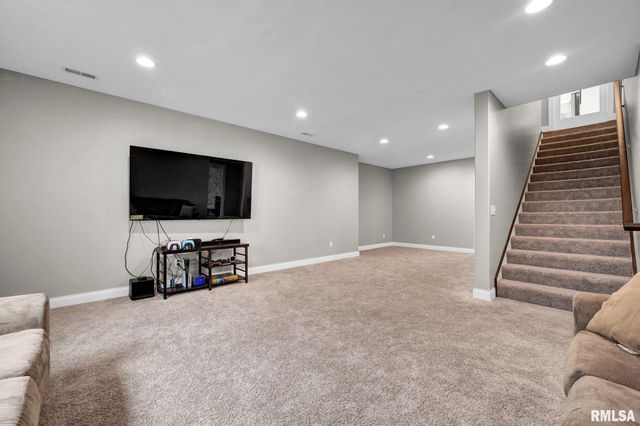 11302 N ONYX Lane, Dunlap, IL 61525