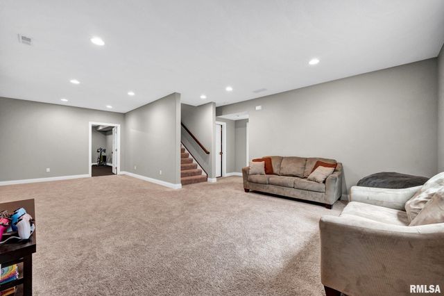 11302 N ONYX Lane, Dunlap, IL 61525