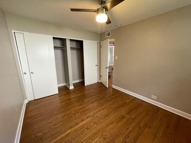 1605 Monroe Street 4, Evanston, IL 60202