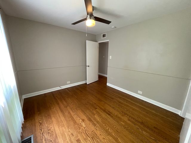 1605 Monroe Street 4, Evanston, IL 60202