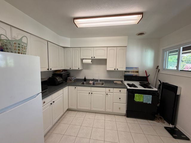 1605 Monroe Street 4, Evanston, IL 60202