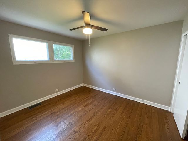 1605 Monroe Street 4, Evanston, IL 60202