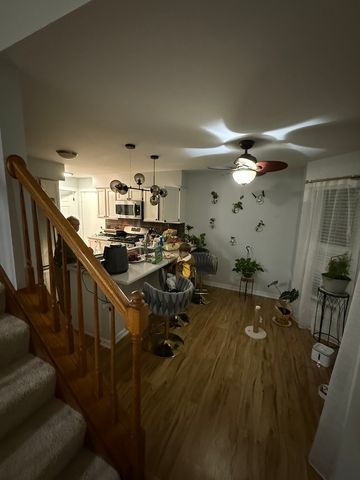 1063 Stillwater Road 1063, Elgin, IL 60120