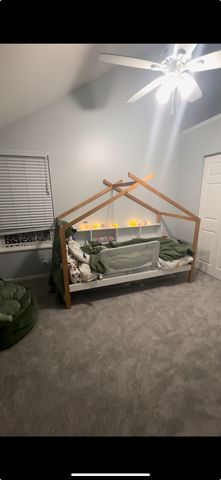 1063 Stillwater Road 1063, Elgin, IL 60120