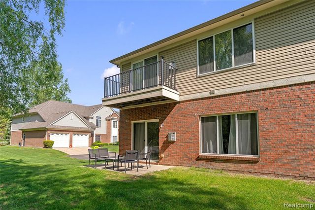3522 Eagle Creek, Utica, MI 48317